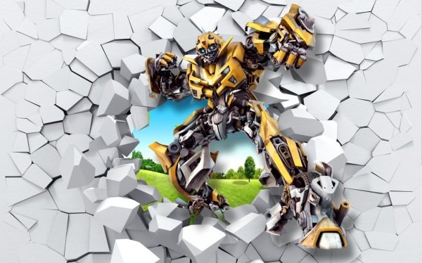 Transformers BumbleBee Duvardan Geçerken