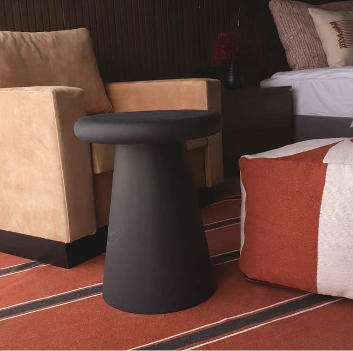 M Rah Yan Sehpa Siyah