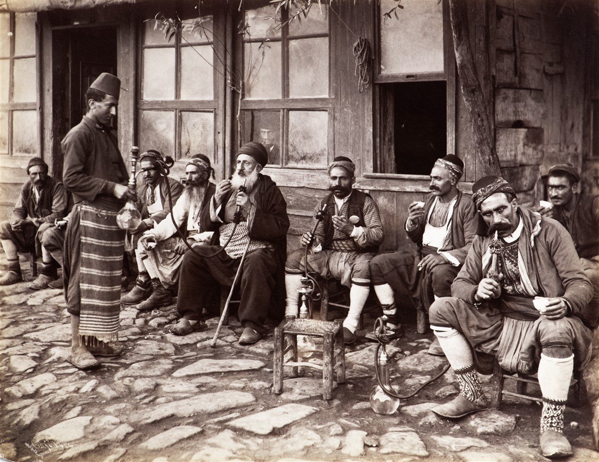 Nargile İçen Adamlar  Hatıra